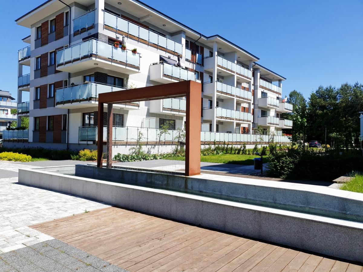 Zamiejska Modern Apartments Nowy Apartamentowiec Winda 斯武普斯克 外观 照片