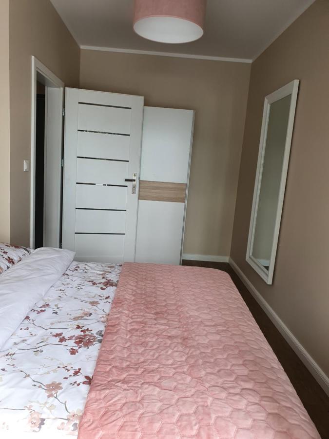 Zamiejska Modern Apartments Nowy Apartamentowiec Winda 斯武普斯克 外观 照片