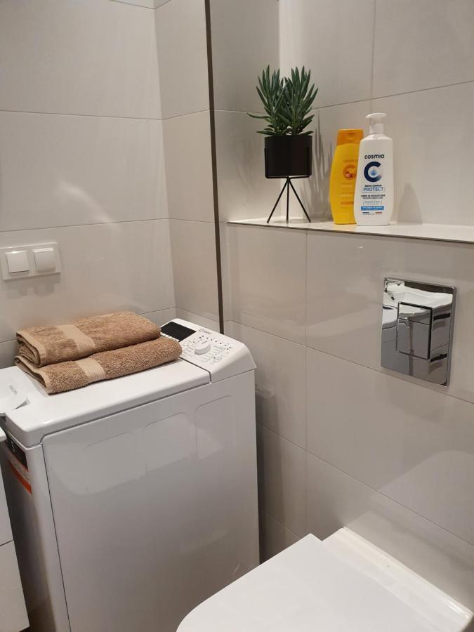 Zamiejska Modern Apartments Nowy Apartamentowiec Winda 斯武普斯克 外观 照片