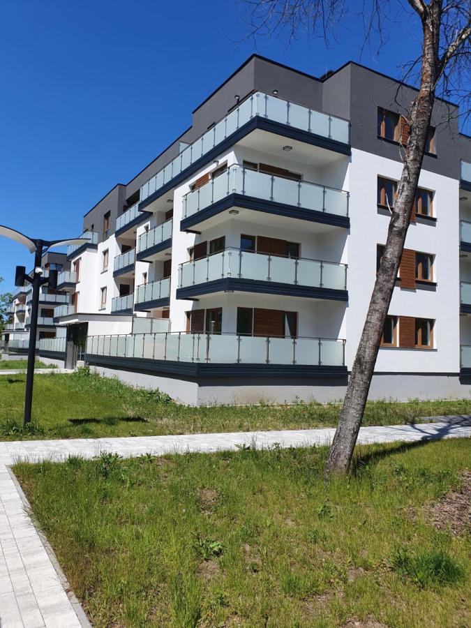 Zamiejska Modern Apartments Nowy Apartamentowiec Winda 斯武普斯克 外观 照片