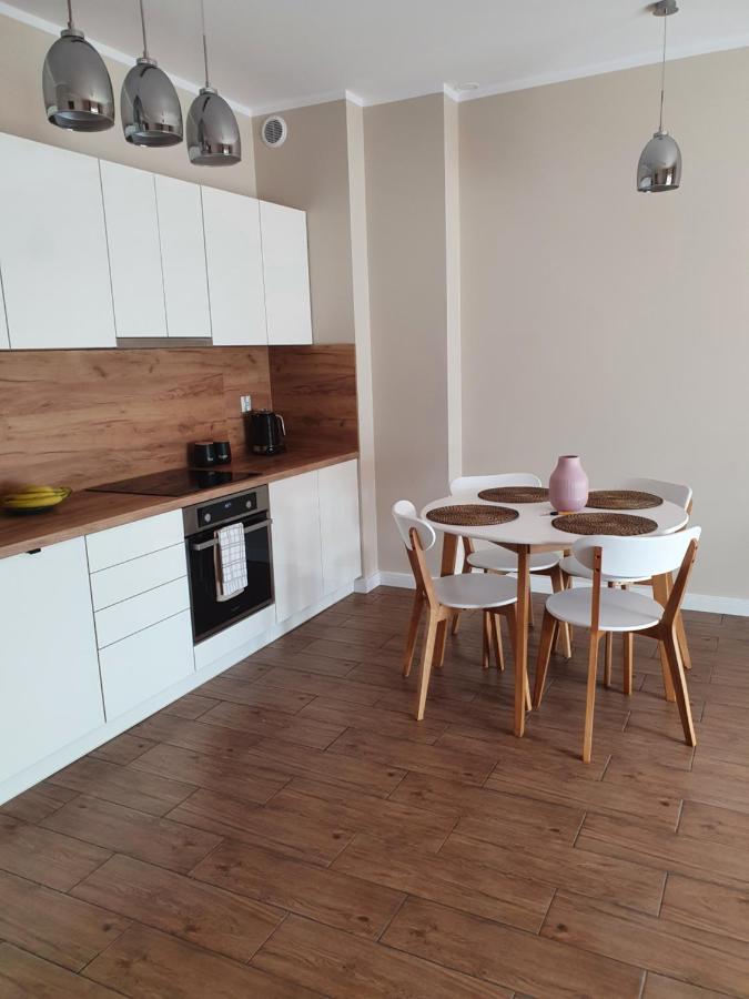 Zamiejska Modern Apartments Nowy Apartamentowiec Winda 斯武普斯克 外观 照片
